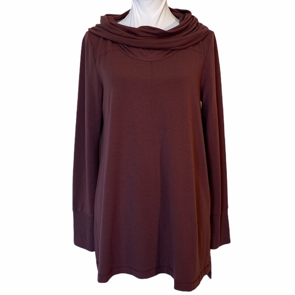 Cupio Tops - Cupio Blush cowl neck top. Size large.